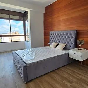 pg-manuel-girona.topbarcelonahotels.com/